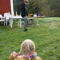 2019. Torpet oktober m. Helle og Johnny familien